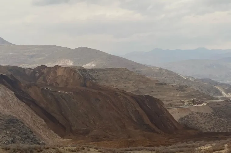 İçişleri Bakanı Ali Yerlikaya: Kayan kütlenin hacmi 10 milyon metreküp