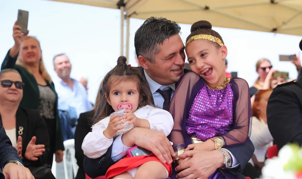 “23 Nisan Ulusal Egemenlik ve Çocuk Bayramı” Aliağa’da düzenlenen tören ve gösterilerle coşkuyla kutlandı.