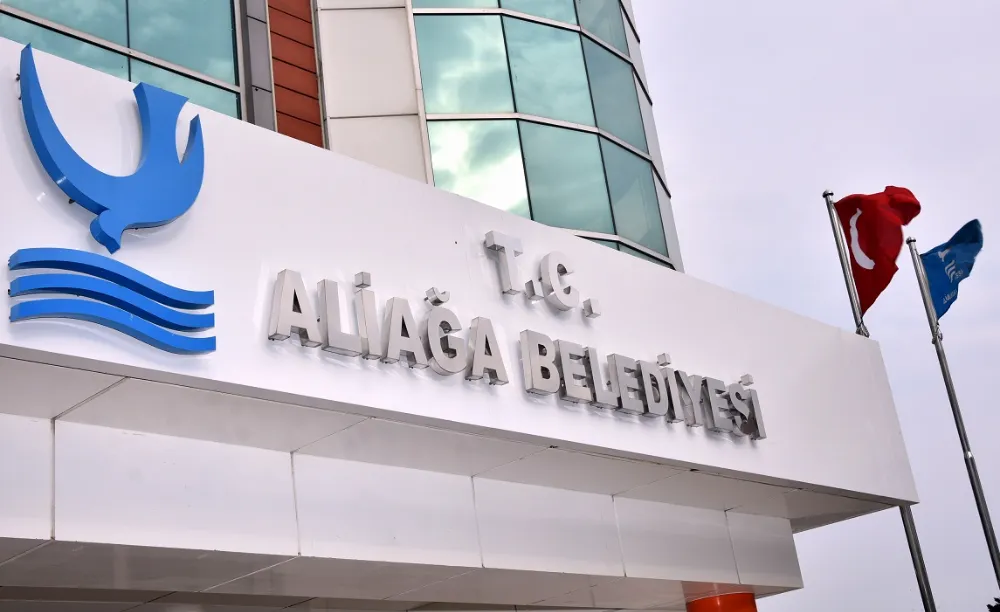 Aliağa Belediye Başkanı Serkan Acar’ın yeni dönemde çalışacağı başkan yardımcıları ile sorumlu oldukları müdürlükler belli oldu.  