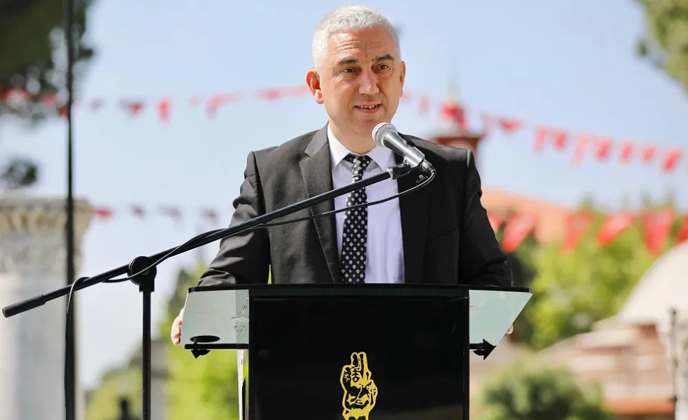 BERGAMA BELEDİYE BAŞKANI DR. TANJU ÇELİK’TEN 1 MAYIS MESAJI